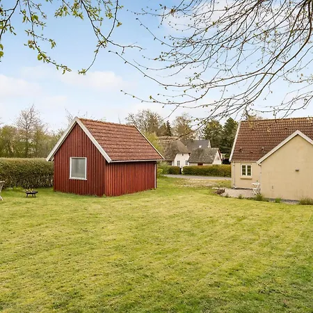 2 Bedroom In Hébergement de vacances